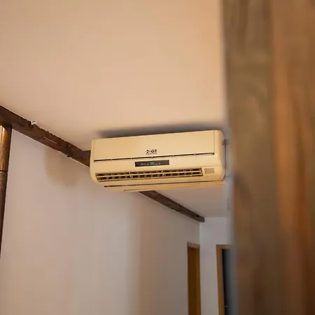 Bubamara House Апартаменты Белград