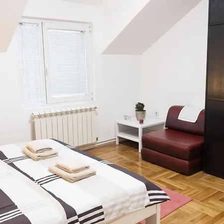 Апартаменты Bubamara House *