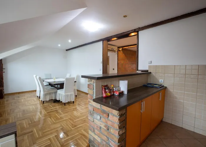 Lejlighed Bubamara House *